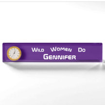 Femmes Sauvages Font Horloge Moderne Branchée