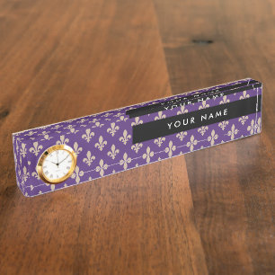 Porte-nom Fleur de Lis, Beige sur Violet, Royal, Votre Nom