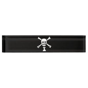 Porte-nom Jolly roger Drapeau Emanuel Wynne Pirate