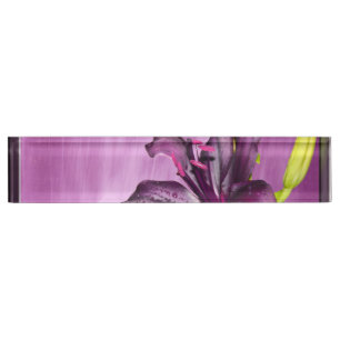 Porte-nom Lis pourpre avec la cascade