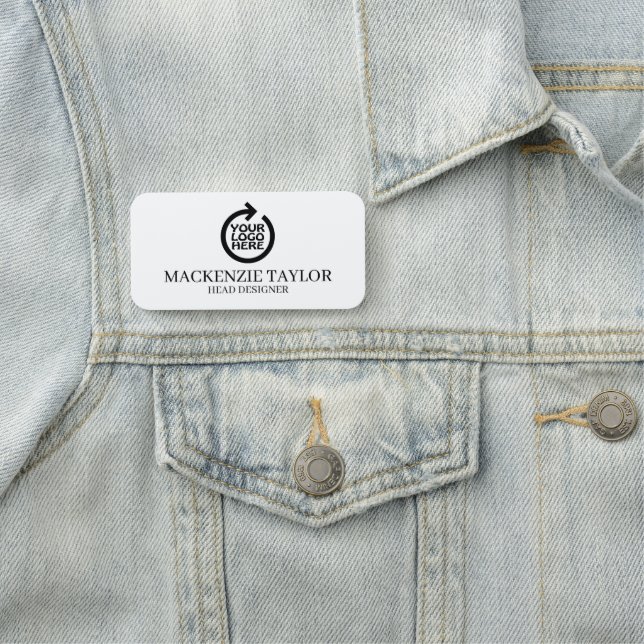 Porte-nom Logo personnalisé simple employé de l'entreprise (En situation)