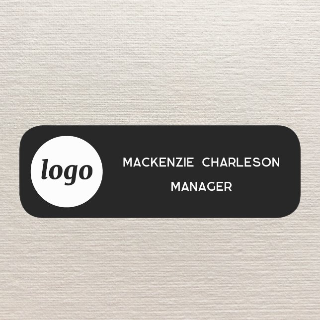 Porte-nom Logo Personnel employé noir magnétique ou épine (Simple logo employee staff magnetic or pin backed name and job title badge)