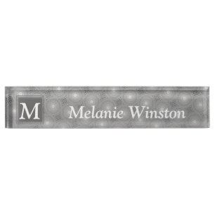 Porte-nom Monogramme gris cercles motif