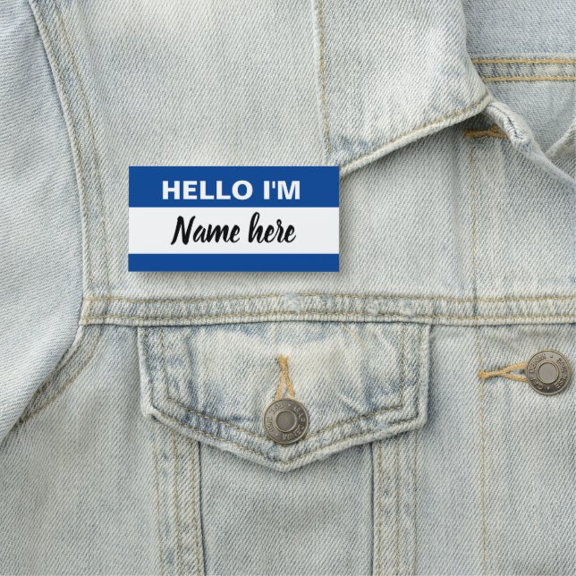 Porte-nom Personnalisé Bonjour mon nom est (bleu) (En situation)