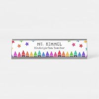 Crayons et étoiles colorés Nom de l'enseignant