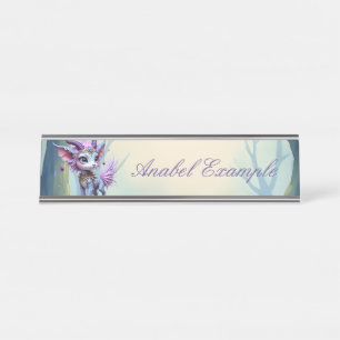 Porte-nom Pour Bureau Lilac Whisper – Gardien de la Forêt Enchantée.