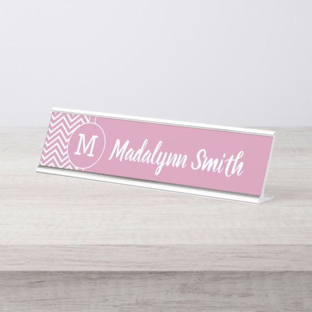 Porte-nom Pour Bureau Motif Girl Chevron avec Monogramme - Rose rose (Devant)