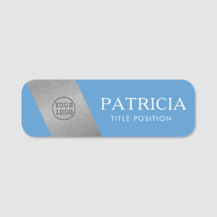 Porte-nom Sky Light Blue et Parties scintillant Silver Logo