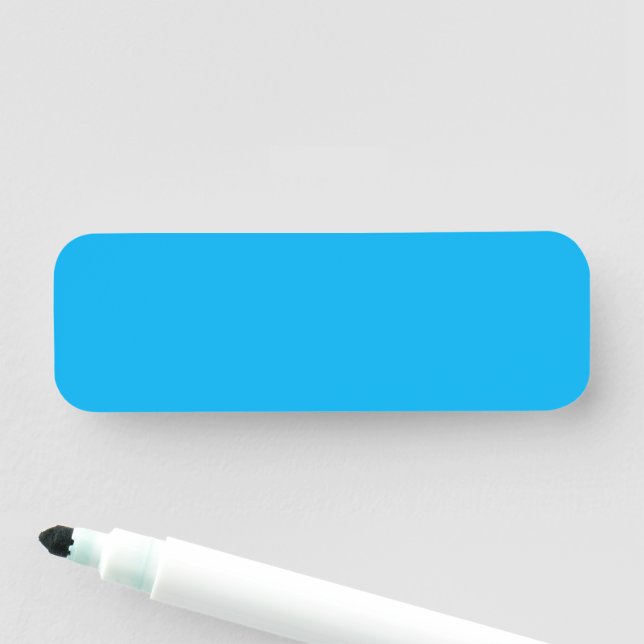 Porte-nom Solid Cyan Blue Background | Summer Minimal Style (En situation)