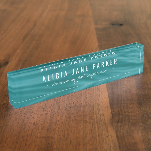 Porte-nom Surveillant de piscine des vagues bleues (Taille)