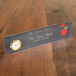 Porte-nom Tableau noir et professeur d'école de la pomme rou