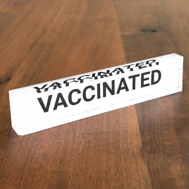 Porte-nom Vacciné, noir blanc personnalisable (Taille)