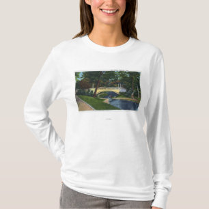 Portland, MaineDeering Oaks Arch Bridge View T-Shirt