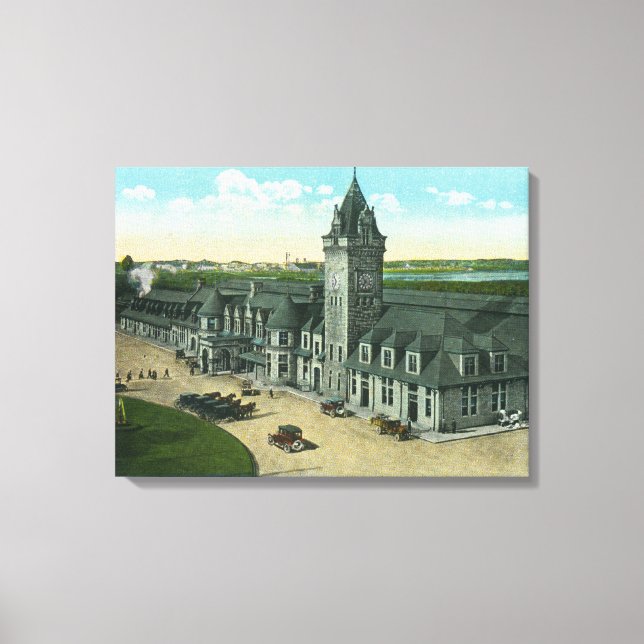 Portland, MaineExterior View of Union Station Canvas Print (Front)