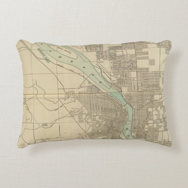Portland, Or Decorative Pillow (Front)