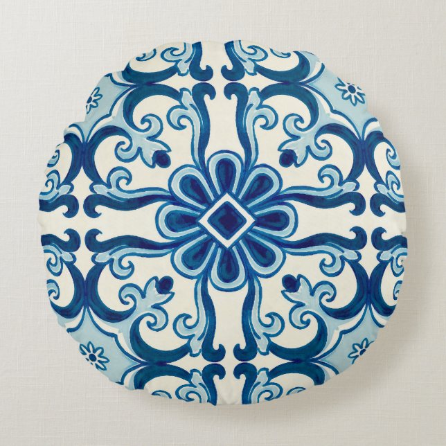 Portuguese Azulejos Blue Floral Tile Pattern   Round Pillow (Front)