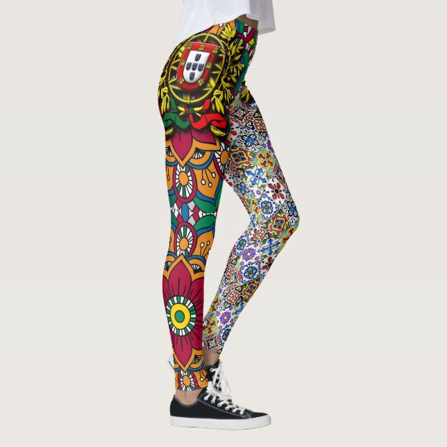 Portuguese designs leggings (Right)