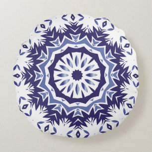 Portuguese ornamental azulejo ceramic. Minimal des Round Pillow
