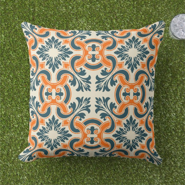 Portuguese tile outdoor pillow (Grass)