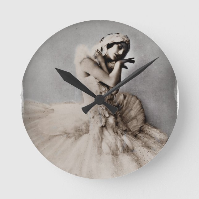 Posed en Pointe Round Clock (Front)