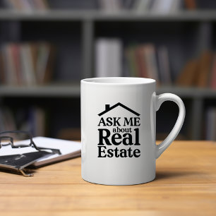 Posez-moi la question de l'immobilier Mug