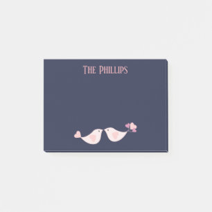 Post-it® Beaux Inséparables roses sur un arrière - plan ble