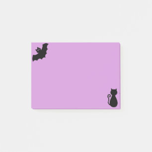 Post-it® chauve-souris d'Halloween et chat noir sur violet