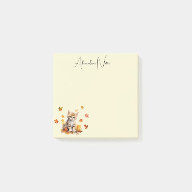 Post-it® Cute Orange Tabby Kitten dans les feuilles d'autom (Devant)