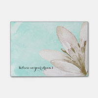 Message inspiré en bon état de fleur blanche