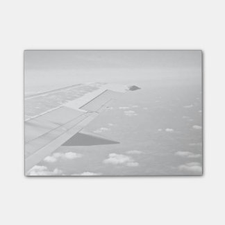 Post-it® Orienté plat, avion de gamme de gris s'envole