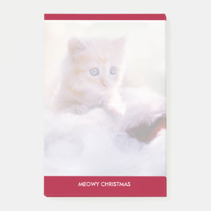 Post-it® Petit Kitten reposant sur un chapeau de Noël Meowy