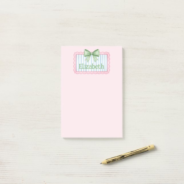 Post-it® Pink and Blue Frame With Green Gingham Bow (Sur un bureau)