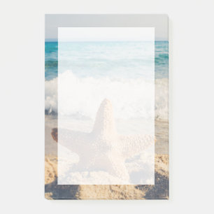 Post-it® Starfish sur une plage de sable Photo