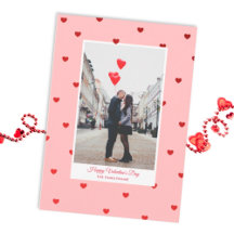 Carte photo de la Saint-Valentin rose avec des cœu