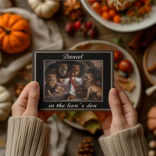 Postale Daniel debout dans la fosse aux lions carte postal