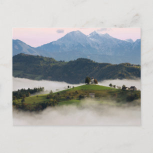 Postale Eglise St Thomas avec carte des montagnes en Slové