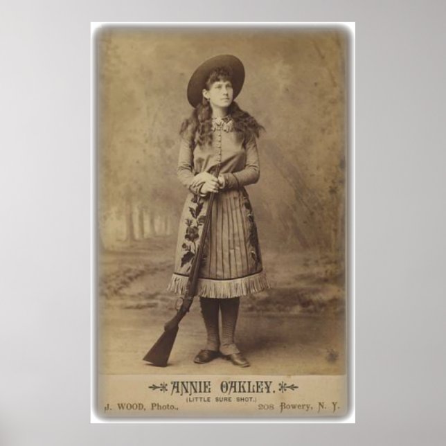 Poster annie oakley lil photo prise du cabinet (Devant)