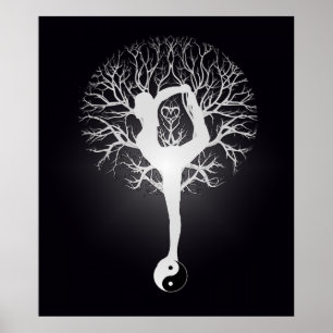 Poster Arbre noir et blanc de yoga avec la femme et le