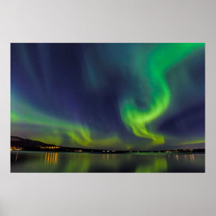 Poster Aurora borealis au-dessus d'un lac