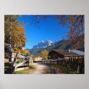 Poster Automne dans un village des Dolomites en Italie