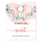 Baby Girl Elephant eucalyptus bébés sont doux