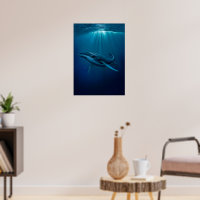 Baleine majestueuse dans la mer Bleue profonde