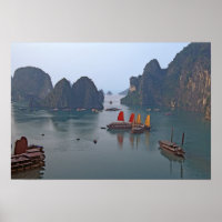 Bateaux à voile à Ha Long Bay - Vietnam, Asie