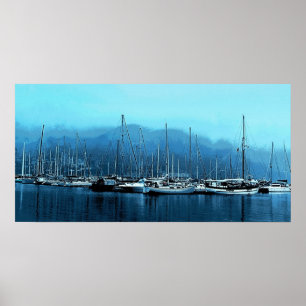 Poster Bateaux à voile sur un Matin Foggy