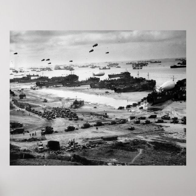 Poster Bateaux d'atterrissage transportant du fret sur la (Devant)