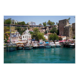 Poster Bateaux de croisière à proximité du port d'Antalya