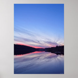 Poster Beau coucher de soleil sauvage sur le lac Photo