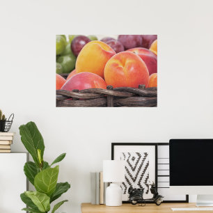 Poster Beaux fruits frais dans un panier