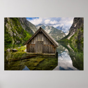 Poster Boathouse dans le lac Obersee dans les Alpes en Al