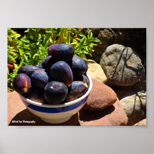 Poster Bol de fruits de figue sur pierre